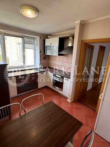 Юрія Іллєнка вул. (Мельникова), 63