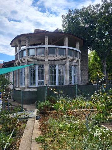 Продаю будинок в Центральному районі міста