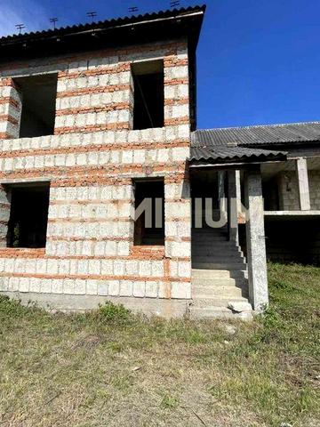 Продається новобудова в смт Вишкове