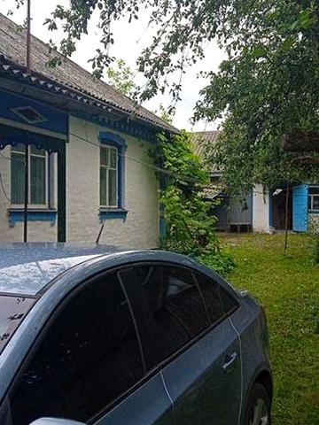 Продається будинок в селищі Срібне