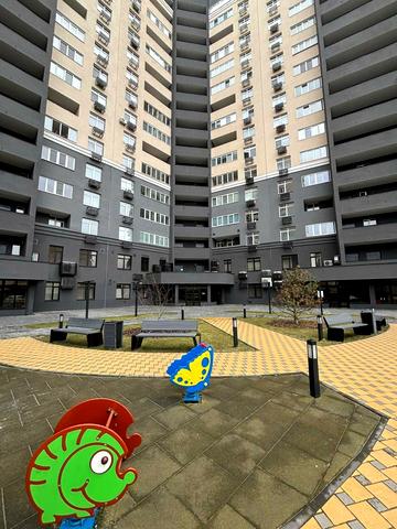 Шкільна вул., 73-Г