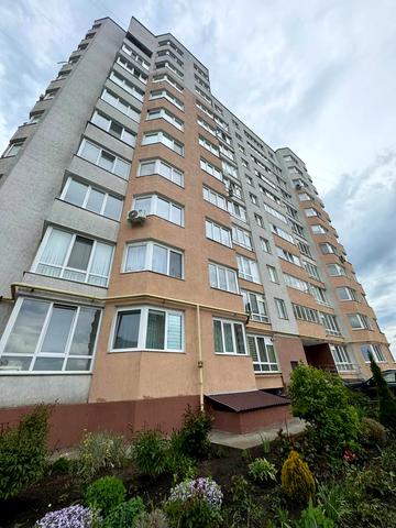 Будівельників вул., 5/4