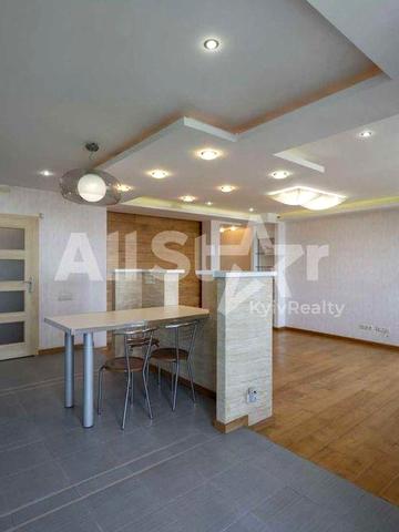 Продаж 4к квартири, ЖК Корона, Панаса Мирного вул., 28А Без комісії