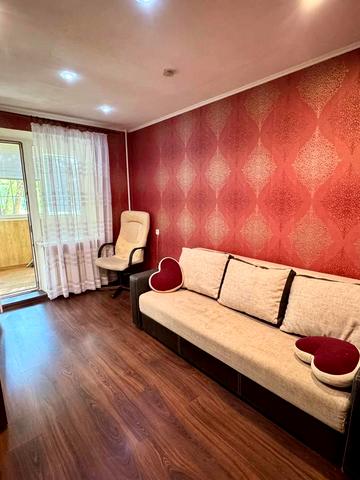 Героїв просп., 45