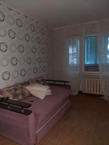 Двокімнатна квартира Жилпоселок