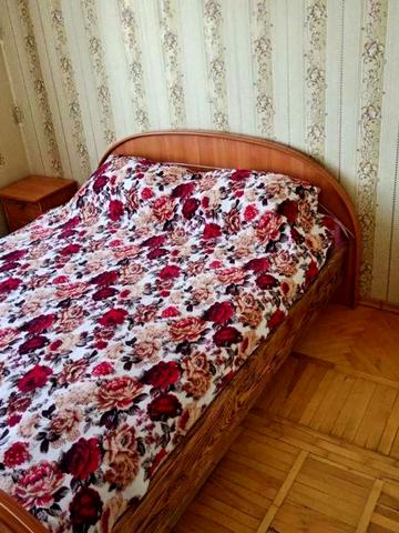 Сдам квартиру на Краснова 12/ Толбухина