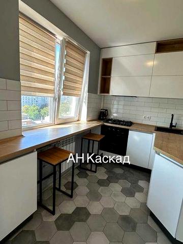 Продам 3х комнатную квартиру, метро Спортивное. Гагарина .Малышева.