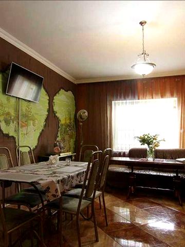 ПРОДАМ КОТЕДЖ, ЖИТЛО, БІЗНЕС між двома термальними курортами!!!