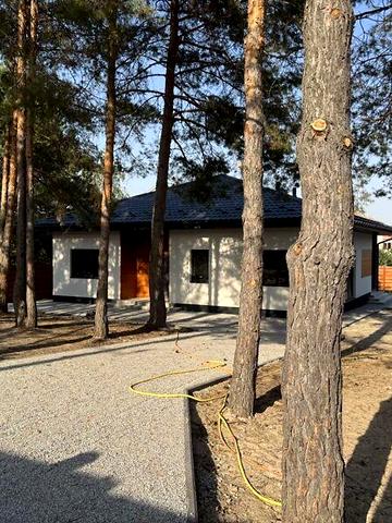 Продаж 3к Дім Озерна вулиця