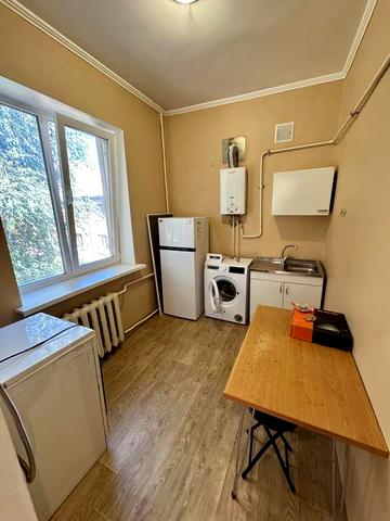 Продам 1-х ком с ремонтом Дзержинке Підпільників Дзержинского 14