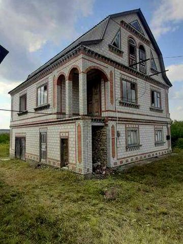 Будинок в смт. Томашпіль