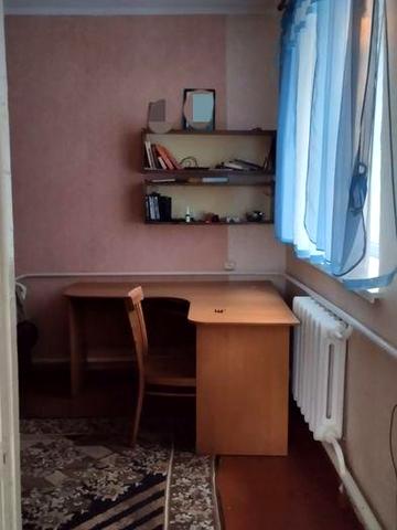 Продається 2-х кімнатна квартира