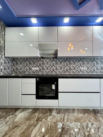 Гвардійців-Широнінців вул., 70-Б