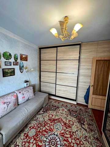 Продам 2- х квартиру  Залютино, ул. Золочевская