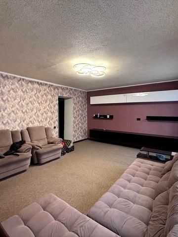 Андрія Гулого-Гуленка вул. (Мічуріна), 4