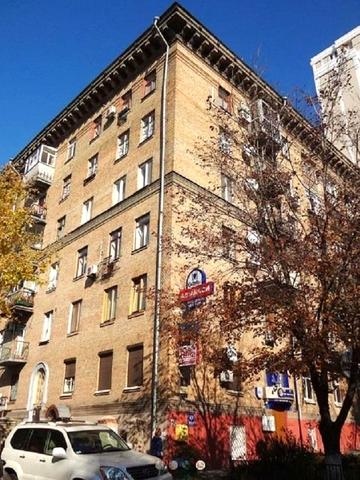 Ділова вул. (Димитрова), 6