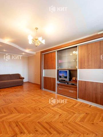 Каденюка вул., 22б