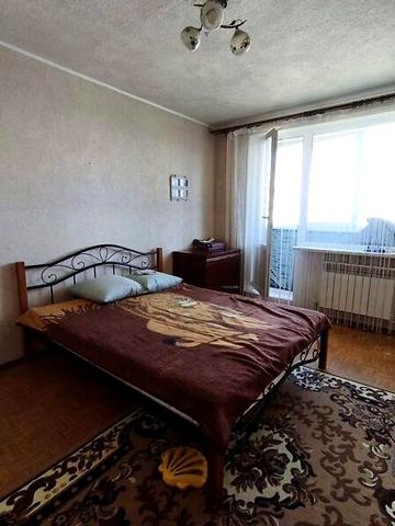 Продаж 3к Квартира Мікрорайон №4 мікрорайон