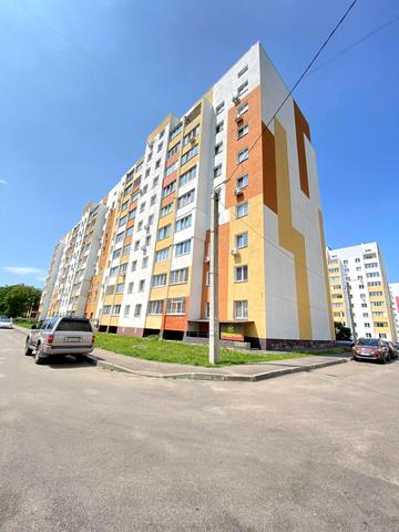 Миру вул., 31