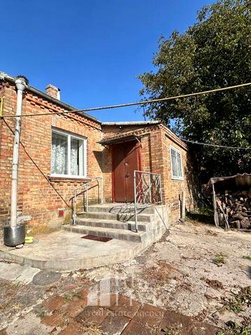 Продається будинок у с. Сирники (15хв. від м.Луцьк)