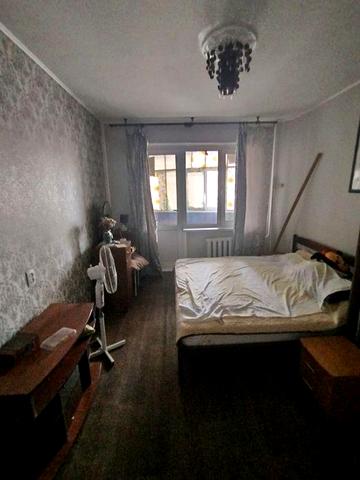 Продается 3комнатная квартира на Жилпоселке.