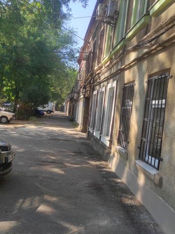 Михайлівська вул., 60