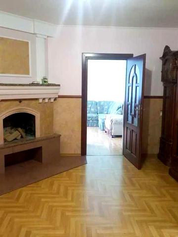 Продаж 4 км квартири м.Самбір з гаражем