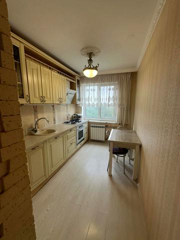 Вадима Жукова вул. (Бєляєва), 10