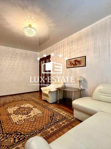 Продажа 3-комнатной квартиры на Кузнечной 32. Центр!