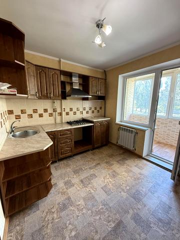 Сонячна Набережна вул. (Маршала Малиновського), 44