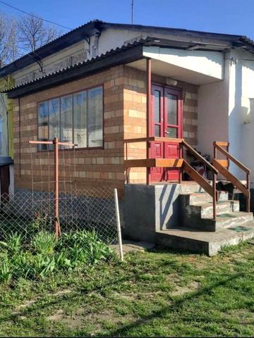 Набережна вул.