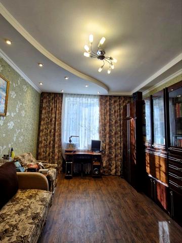 Шнеєрсона вул., 2б