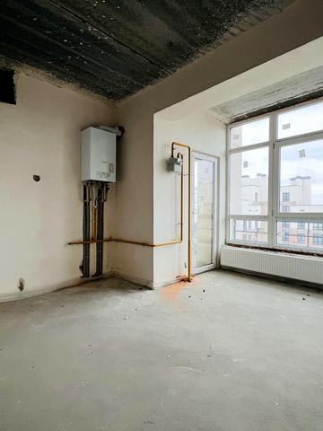 Петрівська вул., 1