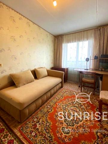 Дмитра Яворницького вул., 2Б