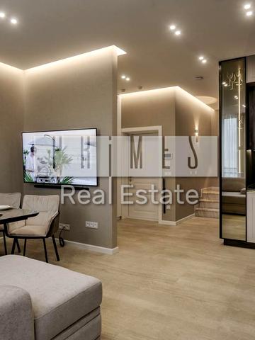 Дніпровська набережна вул., 20-Б