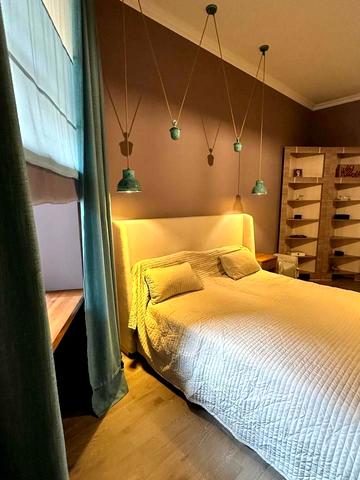 Богдана Лепкого вул., 4