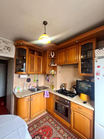 Князя Володимира Великого просп., 92