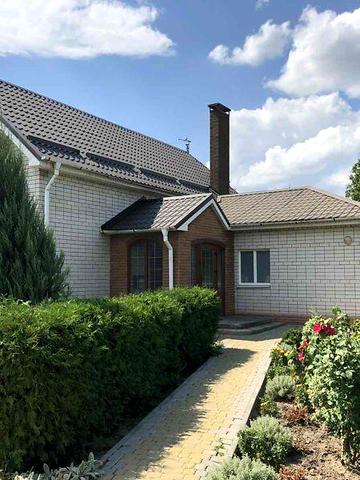 Продаж 3к Дім Центральна вулиця