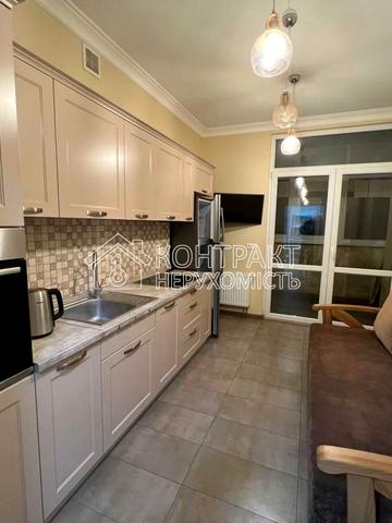 Клочківська вул., 46