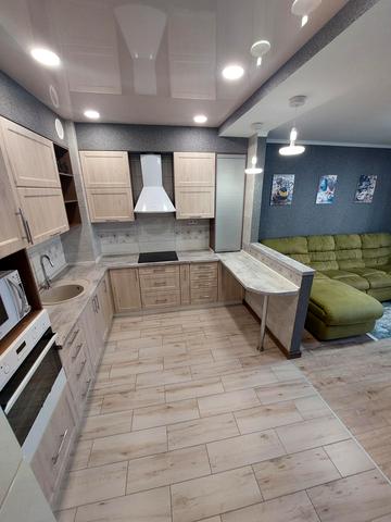 Лазурна вул., 5/14