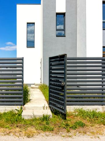 Фісташкова, 53