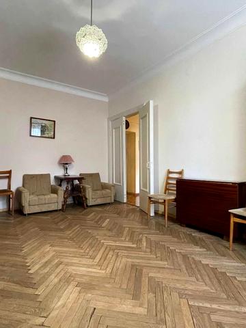 Лютеранська вул., 17