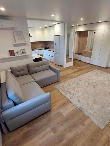 Вадима Благовісного вул. (Нікольська), 80