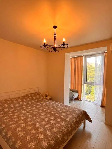 Набережна Перемоги вул., 44п