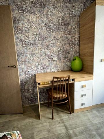 Жуковського просп., 3