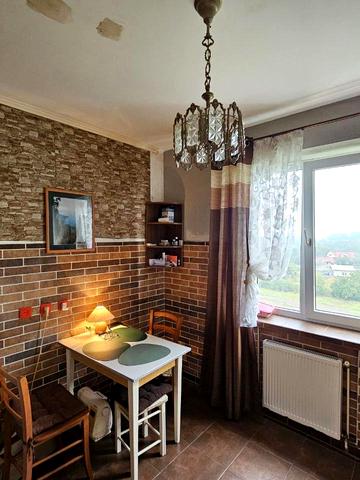 Миколи Леонтовича вул., 26