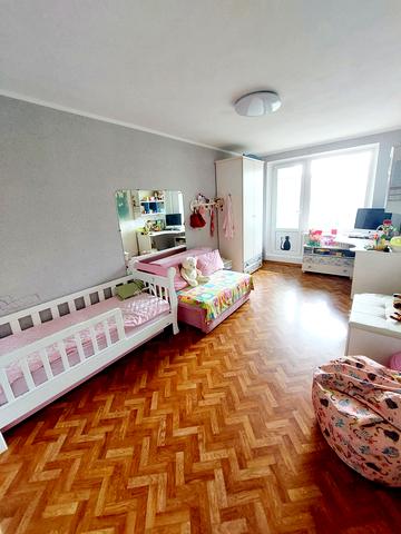 Перемоги просп., 66