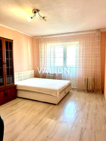 Олександри Екстер вул. (Марини Цвєтаєвої), 5