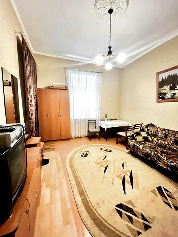 Архітектора Артинова вул., 44