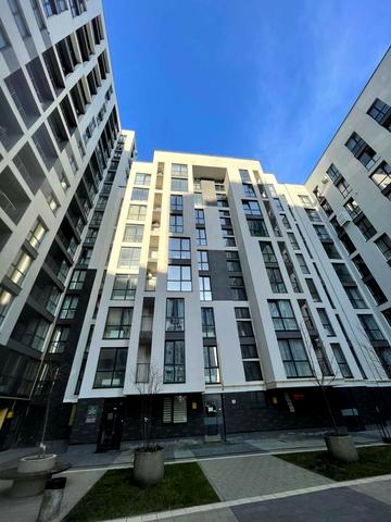 Героїв УПА вул., 73